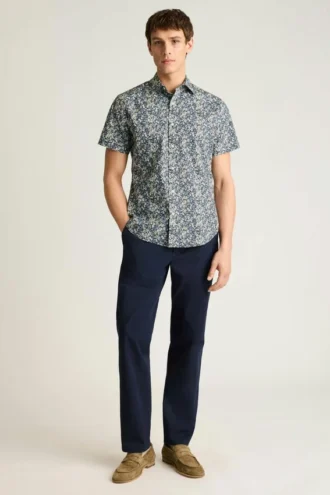 Abbottonate il vostro stile con la camicia Riviera Short Sleeve Shirt di Bonobos