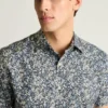 Abbottonate il vostro stile con la camicia Riviera Short Sleeve Shirt di Bonobos