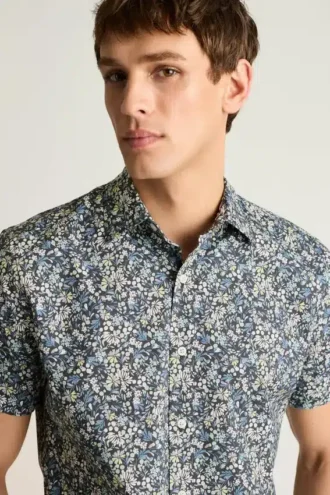 Abbottonate il vostro stile con la camicia Riviera Short Sleeve Shirt di Bonobos