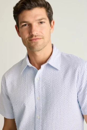 Abbottonate il vostro stile con la camicia Riviera Short Sleeve Shirt di Bonobos
