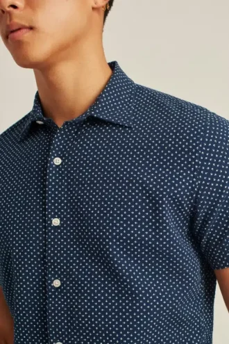 Abbottonate il vostro stile con la camicia Riviera Short Sleeve Shirt di Bonobos