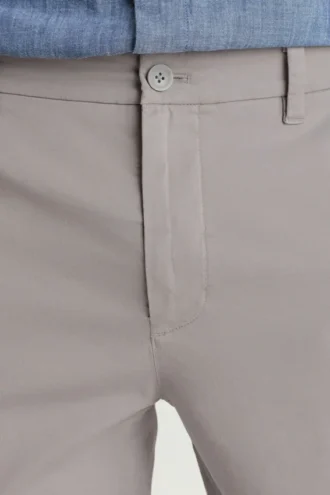 Chino leggero