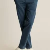 Gli eleganti pantaloni Navigator Acquista ora su Bonobos