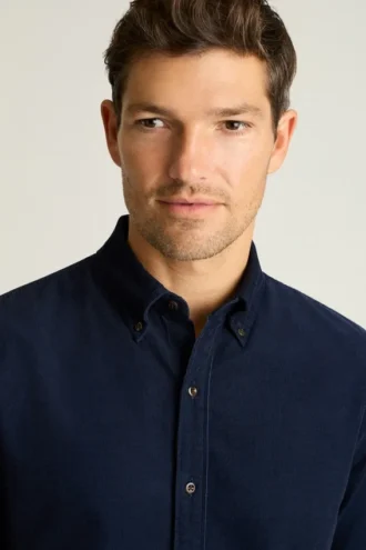 La camicia in corduroy elasticizzato