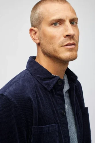 La giacca-camicia in velluto a coste