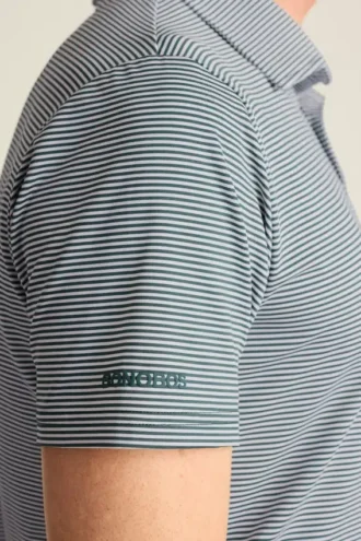 La Performance Golf Shirt: tinta unita e a righe