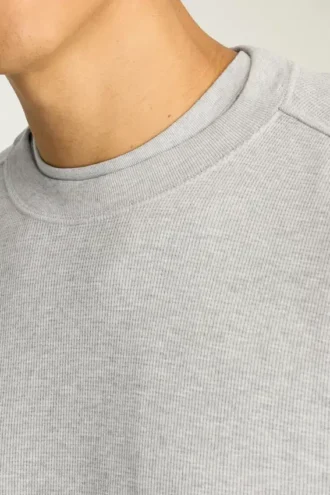 Maglia a collo rotondo con trama a nido d’ape