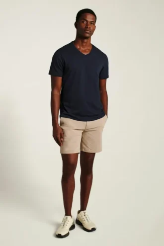 Maglietta con scollo a V in cotone biologico