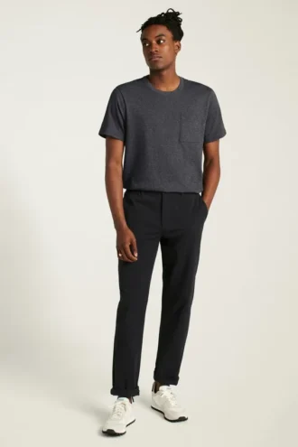 Maglietta con taschino in cotone biologico