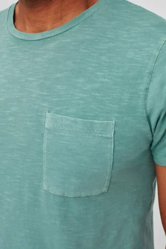 Maglietta tinta in capo