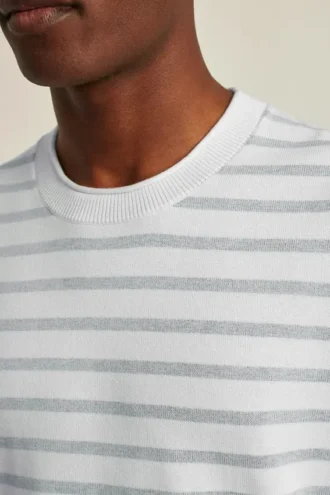 Maglione a collo alto