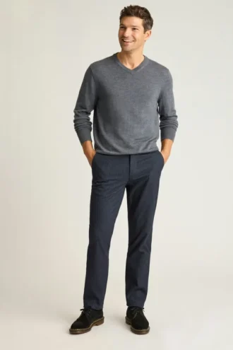 Maglione in lana merino lavabile con scollo a V