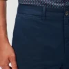 Pantaloncini chino estivi leggeri ed elasticizzati