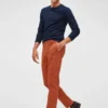 Pantaloni chino in cotone biologico elasticizzato