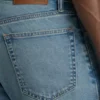 Ridefinisci il concetto di comfort con i jeans leggeri elasticizzati Bonobos