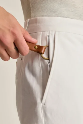 Scopri uno stile disinvolto con i pantaloni chino elasticizzati da uomo Bonobos 2.0