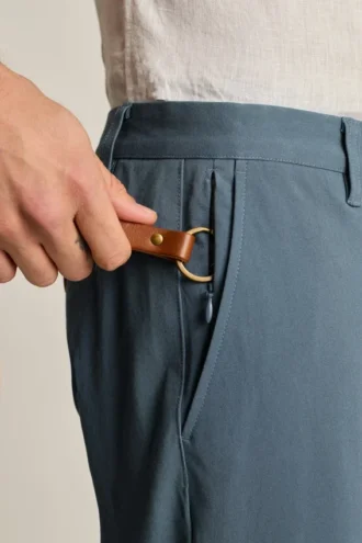 Scopri uno stile disinvolto con i pantaloni chino elasticizzati da uomo Bonobos 2.0