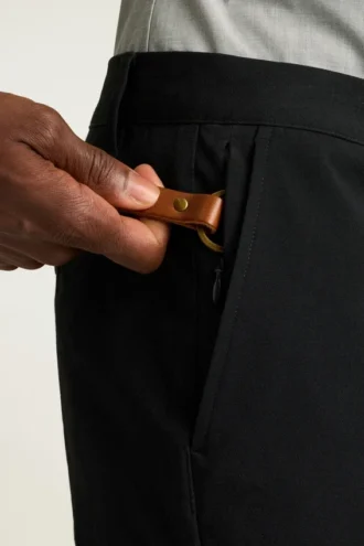 Scopri uno stile disinvolto con i pantaloni chino elasticizzati da uomo Bonobos 2.0