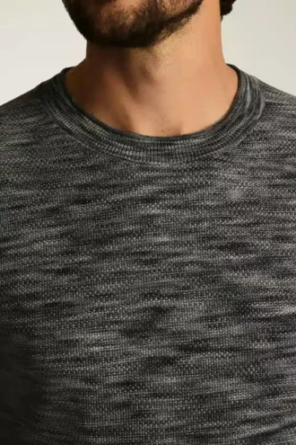 Stile colorato con il maglione Space Dye di Bonobos