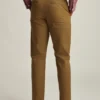 Stretch Washed Chino Pants: Tailored Fit and Slim Fit chinos