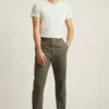 Stretch Washed Chino Pants: Tailored Fit and Slim Fit chinos