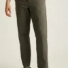 Stretch Washed Chino Pants: Tailored Fit and Slim Fit chinos