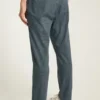 The Off Duty Pant: pantaloni chino jogger da casa