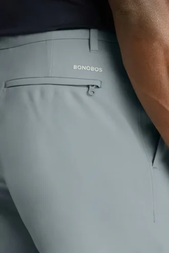 Traspiranti e versatili: pantaloncini da golf Bonobos Performance Link Short